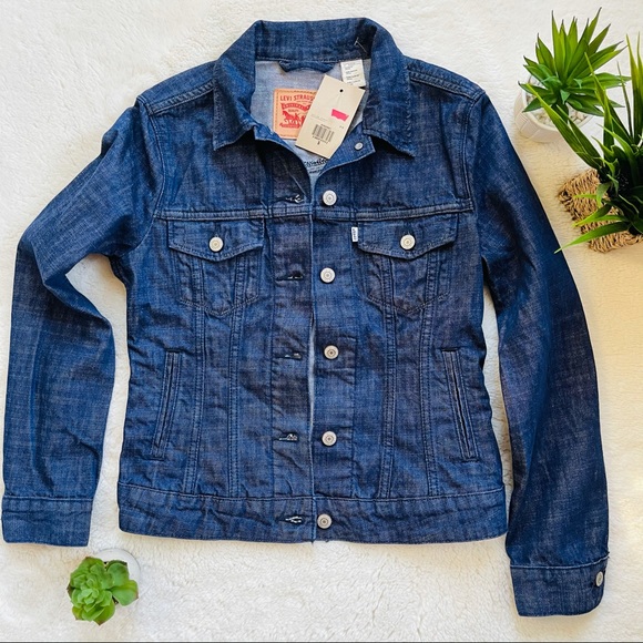 Levi’s Ex-Boyfriend Trucker Jacket - Picture 1 of 6
